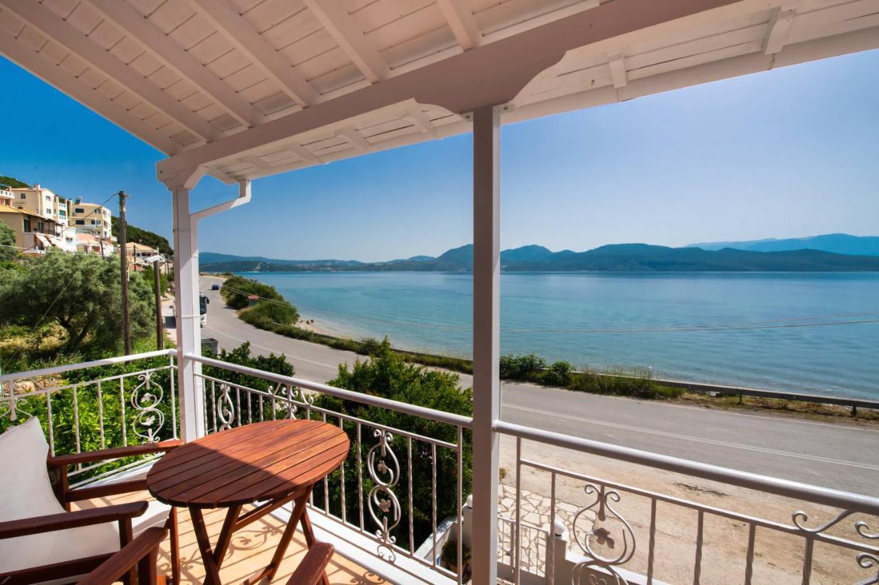 Irini Seaside Studios Никиана Экстерьер фото
